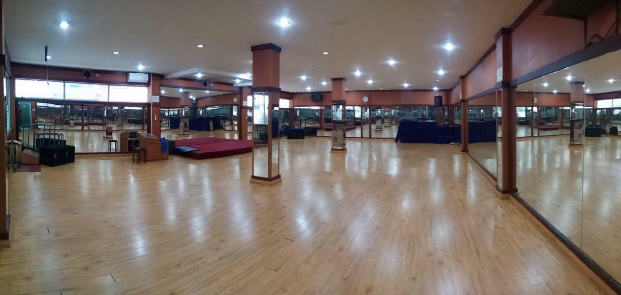 Utama Hotell Batam Eksteriør bilde